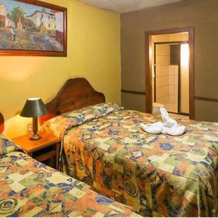 H. Posada San Alejandro Pátzcuaro 外观 照片